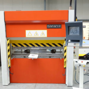 SAFAN 32tx1600 serwo